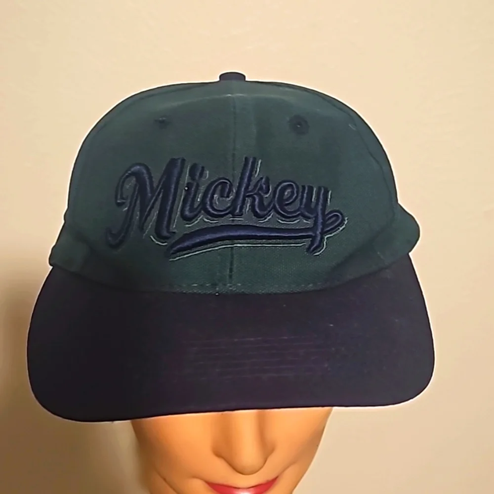 Vintage The Disney Store MICKEY embroidered baseball cap unisex one size adult